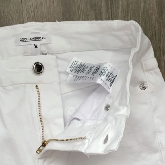 GOOD AMERICAN Good Legs High Rise Skinny Jeans! - Picture 6 of 9